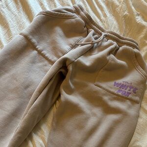 White Fox Sweatpants in beige/purple bubble lettering